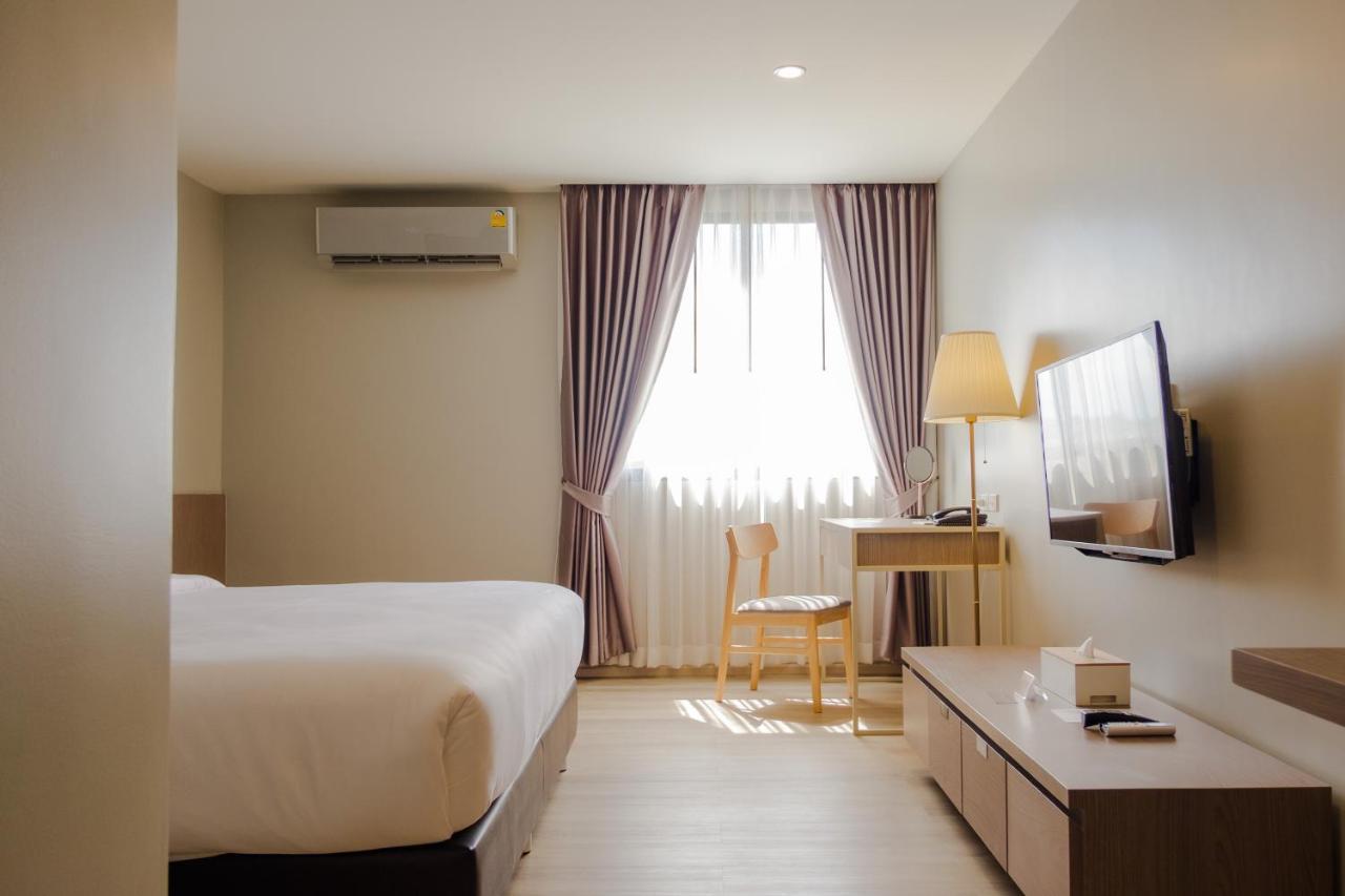The Rise Suites Hotel, Chiang Mai - Sha Extra Plus Eksteriør bilde